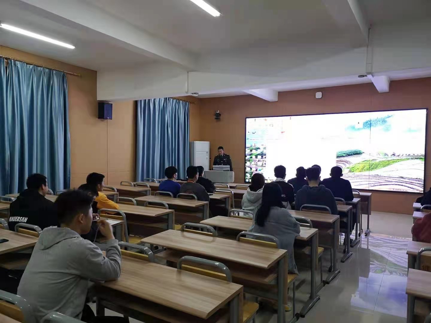 1610695652249856.jpg 微信图片_20210114114843.jpg